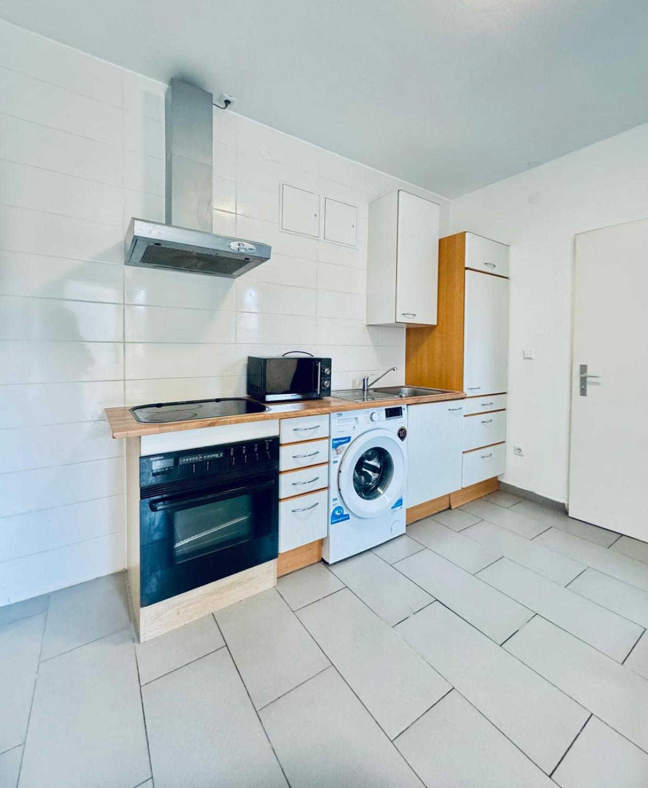 Affordable 2br Aptartment Direct Access To * Wien